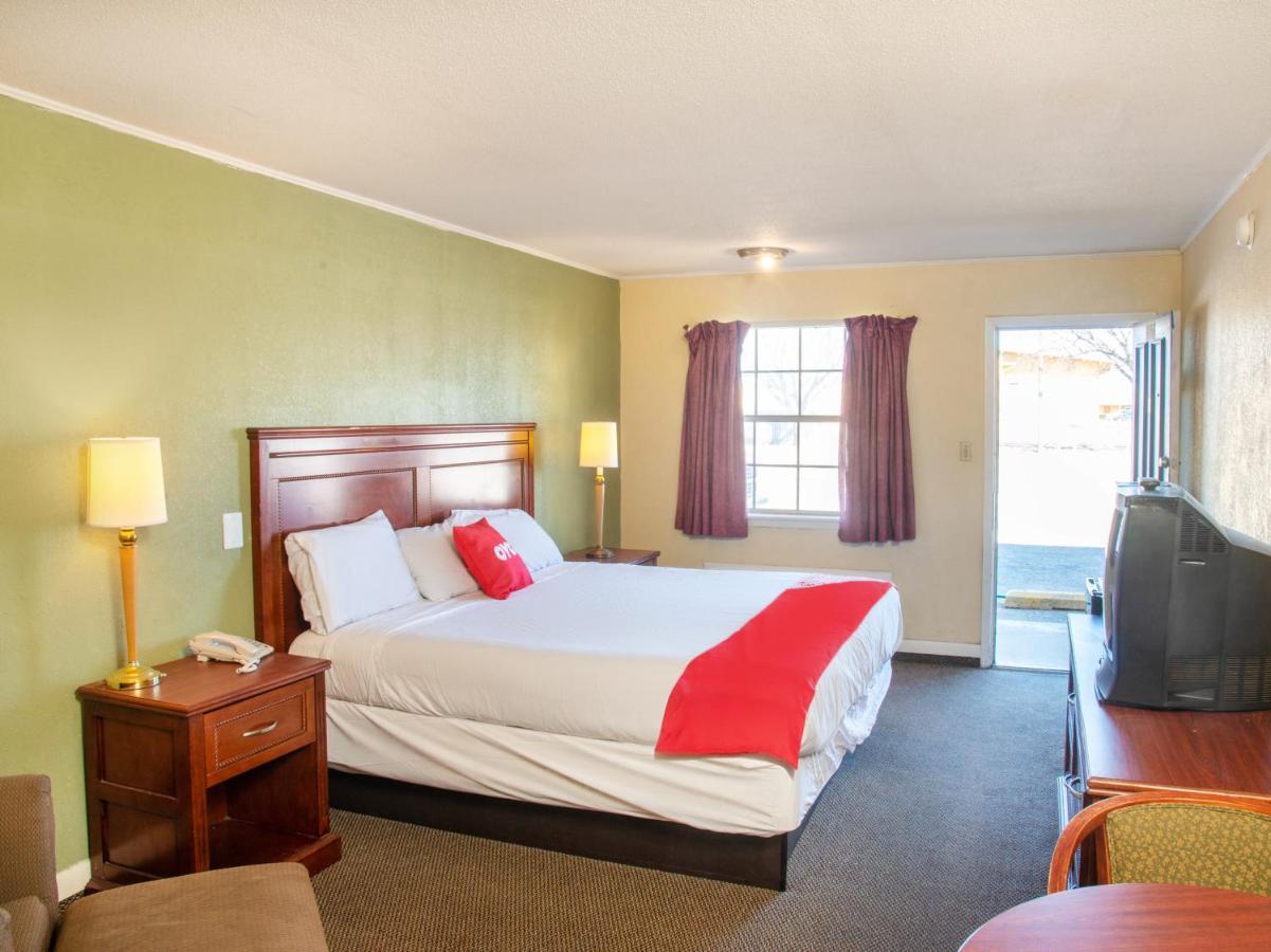 Rest Inn - Extended Stay, I-40 Airport, Wedding & Event Center Amarillo Exterior photo