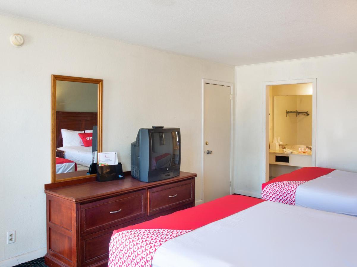 Rest Inn - Extended Stay, I-40 Airport, Wedding & Event Center Amarillo Exterior photo